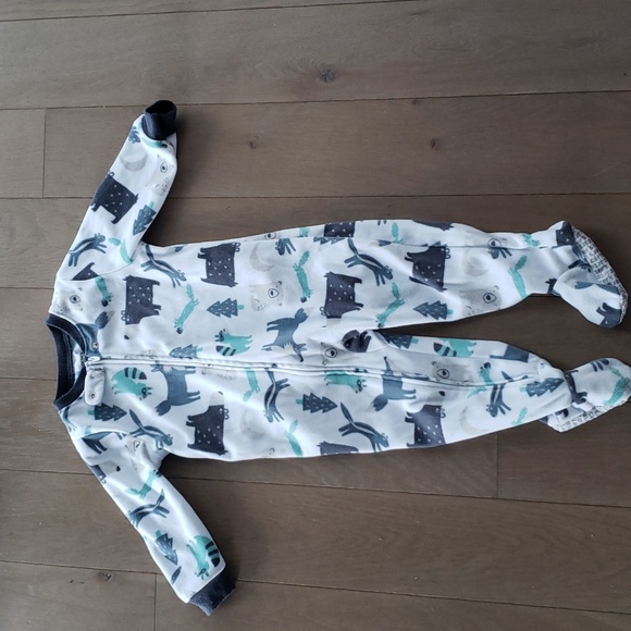 3/$18 - 24M Carters Fleece Footed Sleeper - Picture 1 of 3